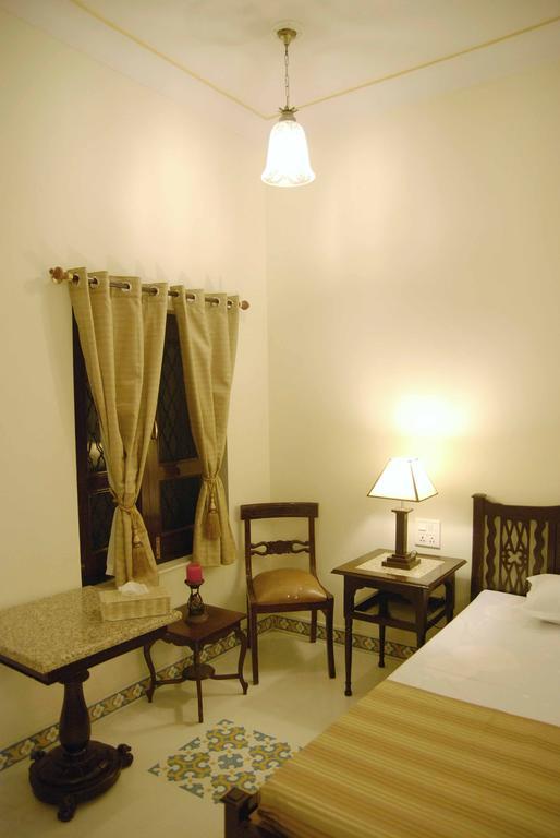 Badnor House - The Heritage Homestay Ajmer Phòng bức ảnh