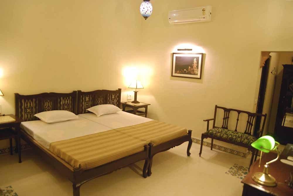 Badnor House - The Heritage Homestay Ajmer Phòng bức ảnh